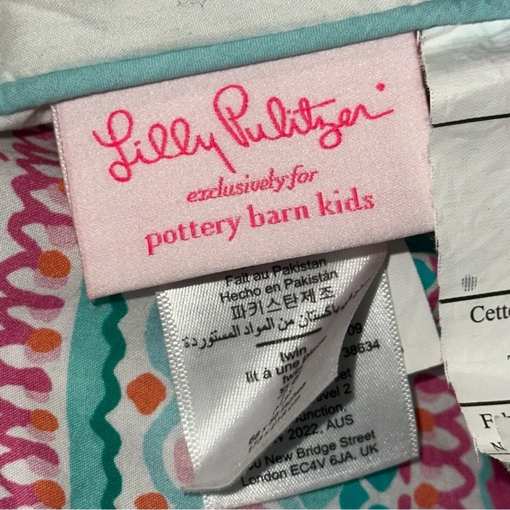 Pottery Barn Kids Teen Lilly Pulitzer Twin Sz Unicorns in Bloom Quilt Comforter